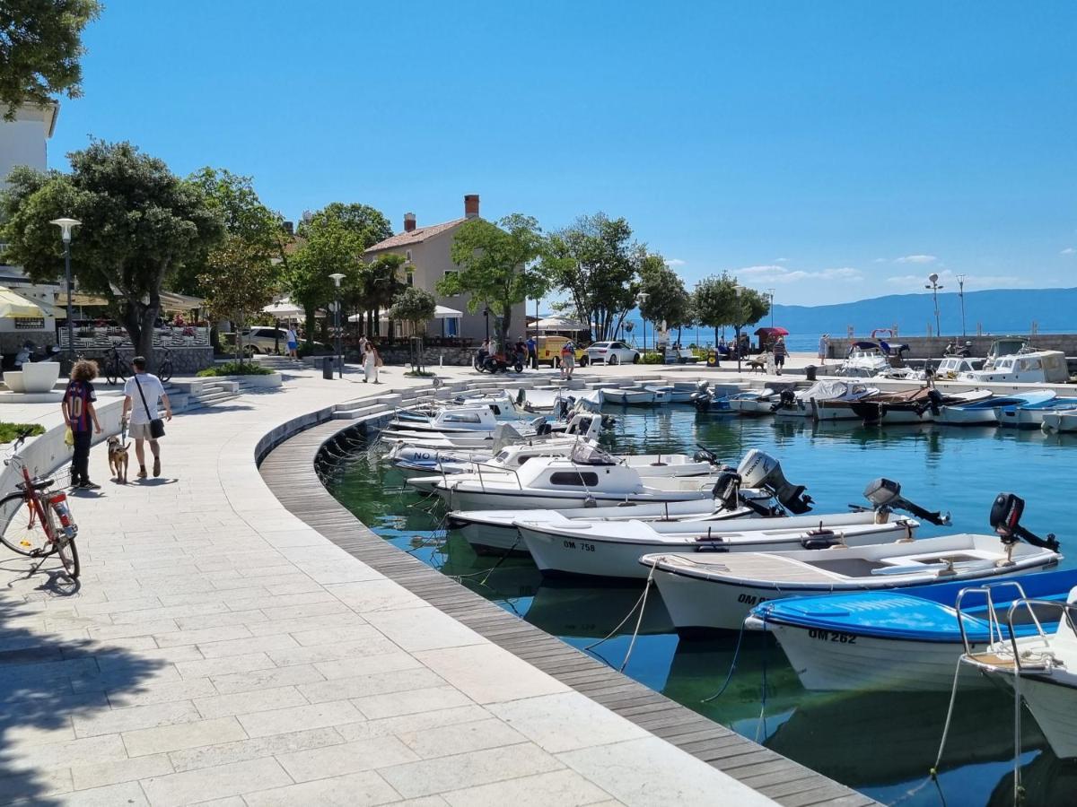 Apartment Sol Dolcevita Njivice Dış mekan fotoğraf