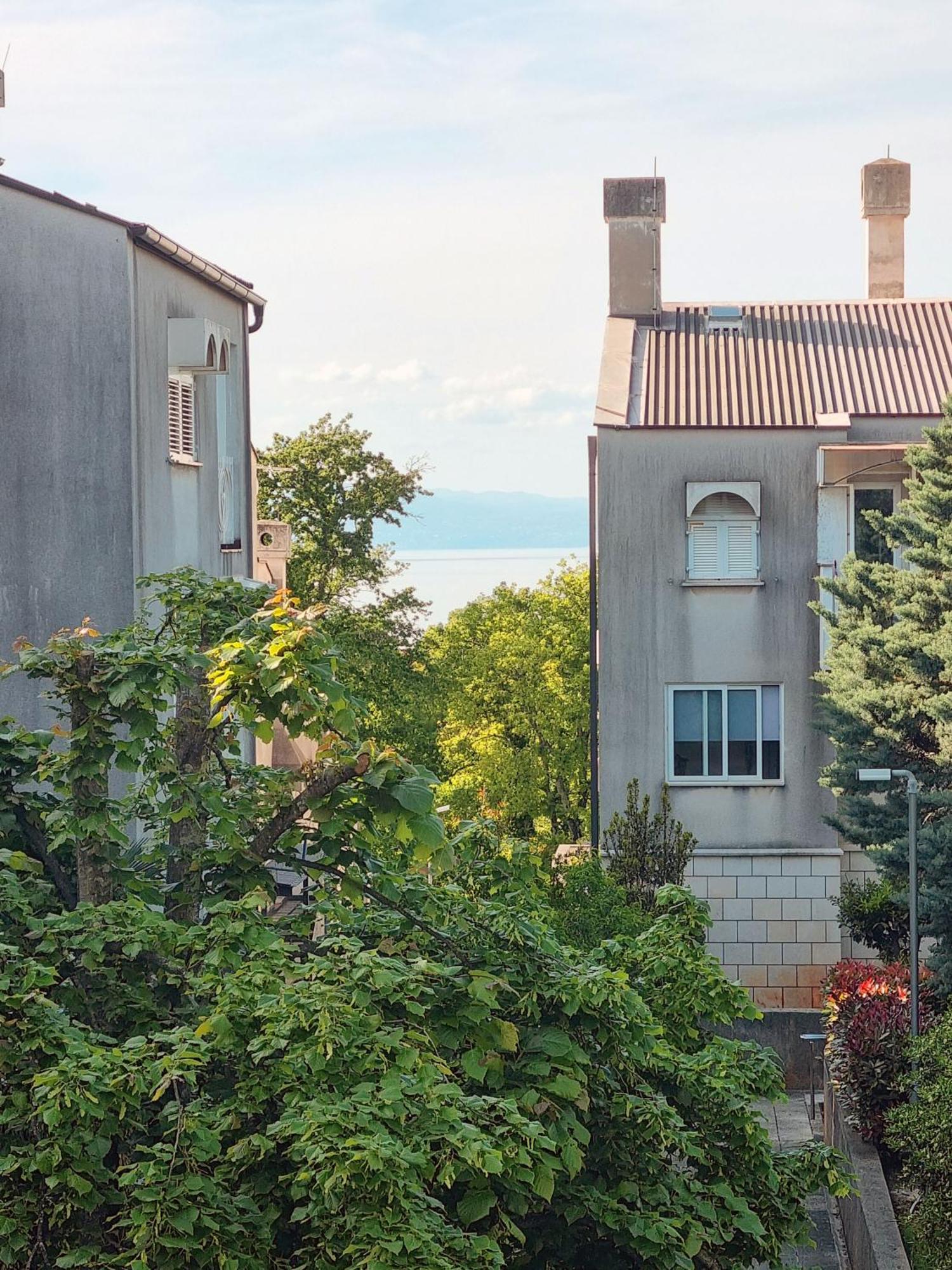 Apartment Sol Dolcevita Njivice Dış mekan fotoğraf
