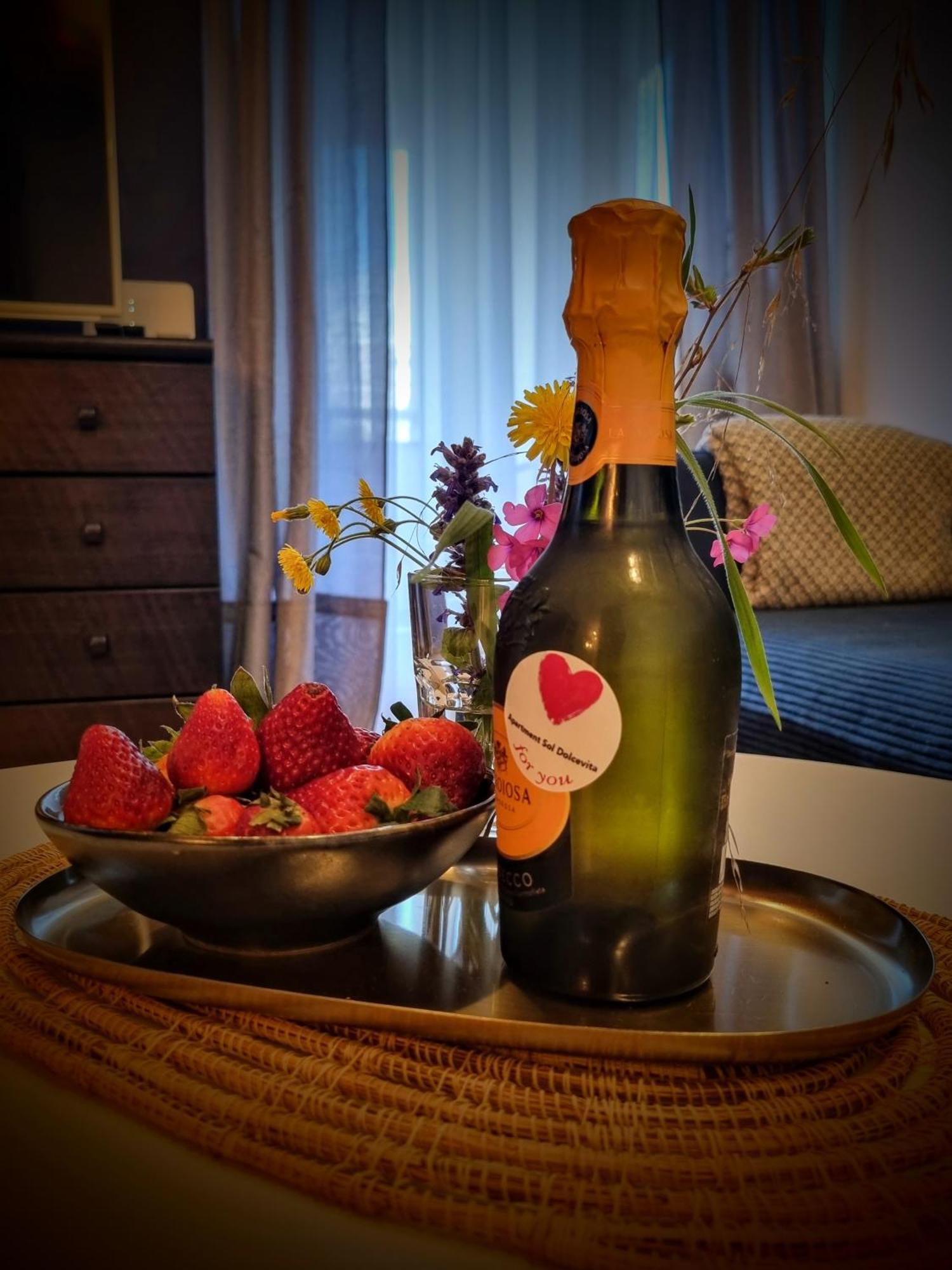 Apartment Sol Dolcevita Njivice Dış mekan fotoğraf